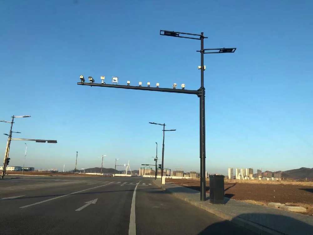吐鲁番市黑龙江佳木斯综合路灯杆项目